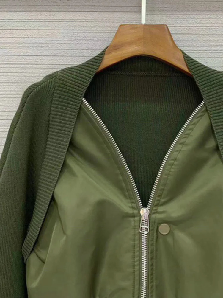 DEAT Knitted Spliced Stretch Short Jacket Womens Autumn Fashion Loose Leisure Zipper n Coat Female CP1746 250227