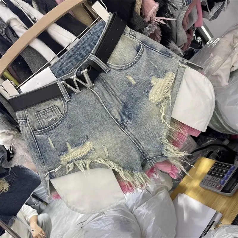 Fashionable womens denim shorts ragged and retro sexy in a word super 250228Z