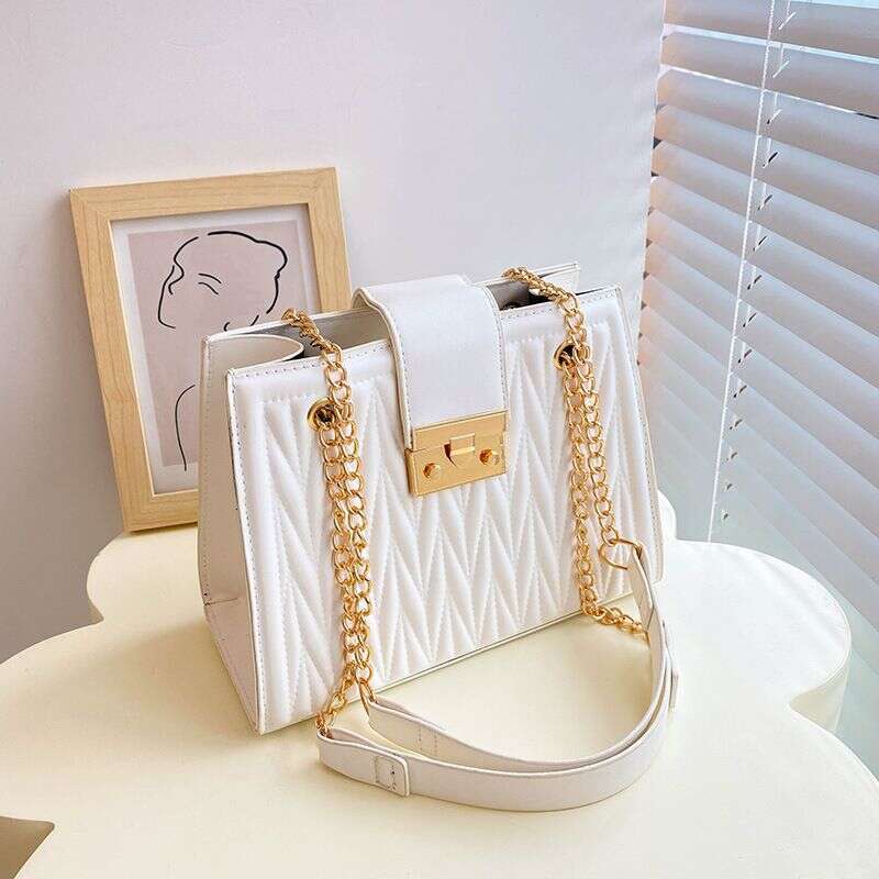 Women's Bags Fashion casual chain crossbody one shoulder simple pleated indentation candy color trend small square women's bag
