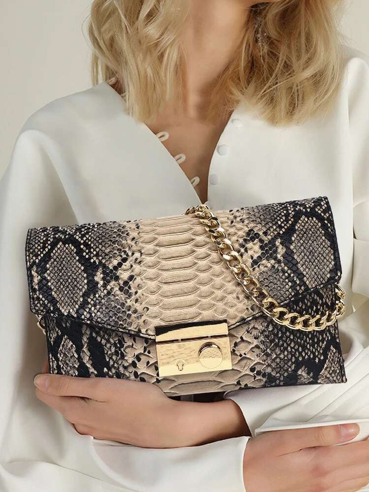 Vintage Snake Underarm European And American Chain Girls Shoulder Bag New With Flap Ladies Handbag PU Material Metal D