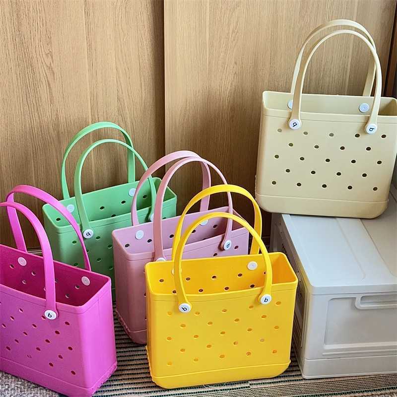 Medium Bogg Bag Makeup Storage Pouch Portable Women Shopping Handbag Waterproof Cosmetic Picnic Basket Jelly Bogg Beach BagC250228