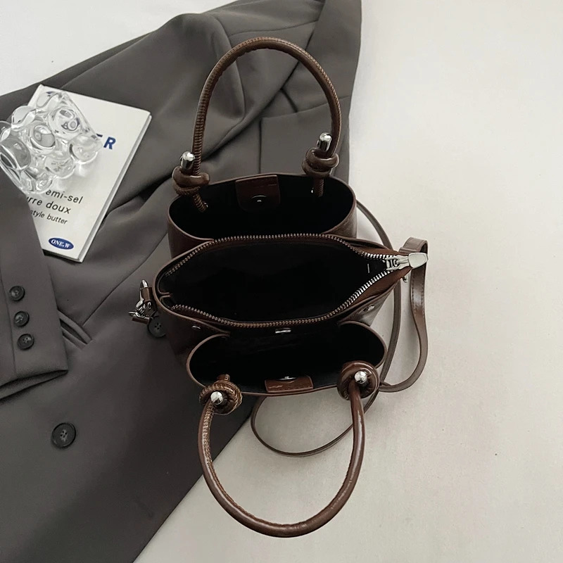 Fashion womens bag leather handbag vintage solid bucket shoulder messenger 250221
