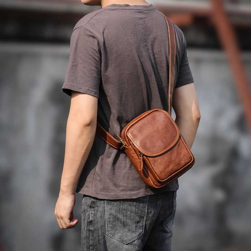 2025S Designer GURO High Quality Head Layer Cowhide Bag Mens Genuine Leather Small Crossbody Mans Satchel Daily Mobile PouchC250222 Shoulder crossbody