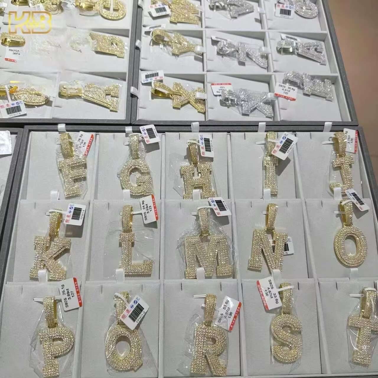 925 Silver Custom Letter Necklace Pendant Moissanite Stones Iced Out Finish Stylish Unique Jewelry Perfect Special Moments