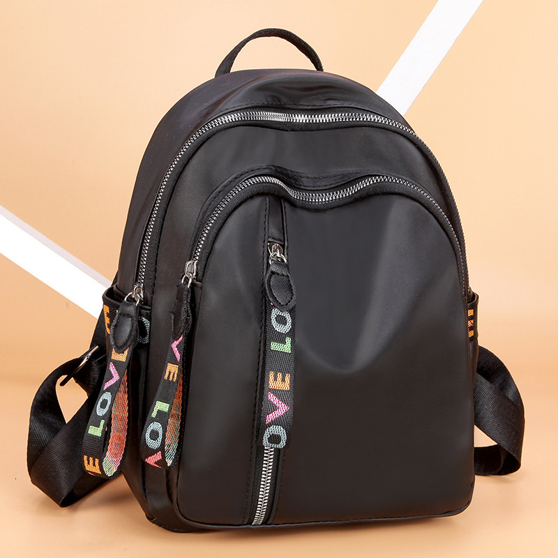 designer Women's Backpack 2025 New Korean Style Versatile Trendy Oxford Cloth Backpack Fashionable Casual Large Capacity Travel School Bag