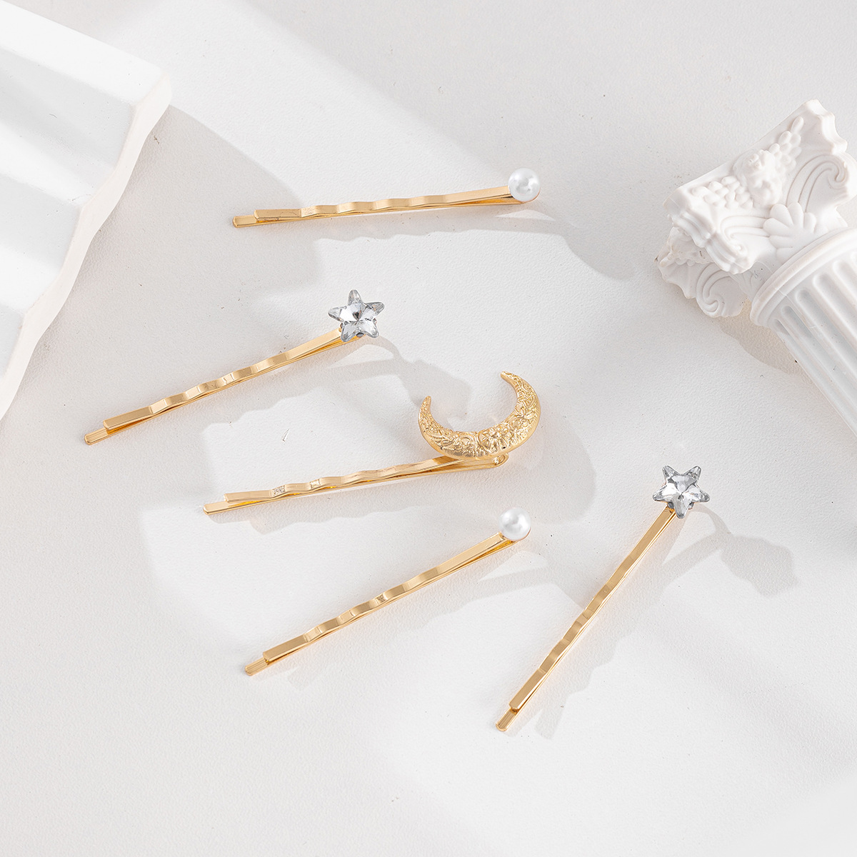 Luxury Inspired Gold Star Bobby Pin Set Versatile Minimalist Elegant Hair Clips Best Selling Chic Hair Accessories