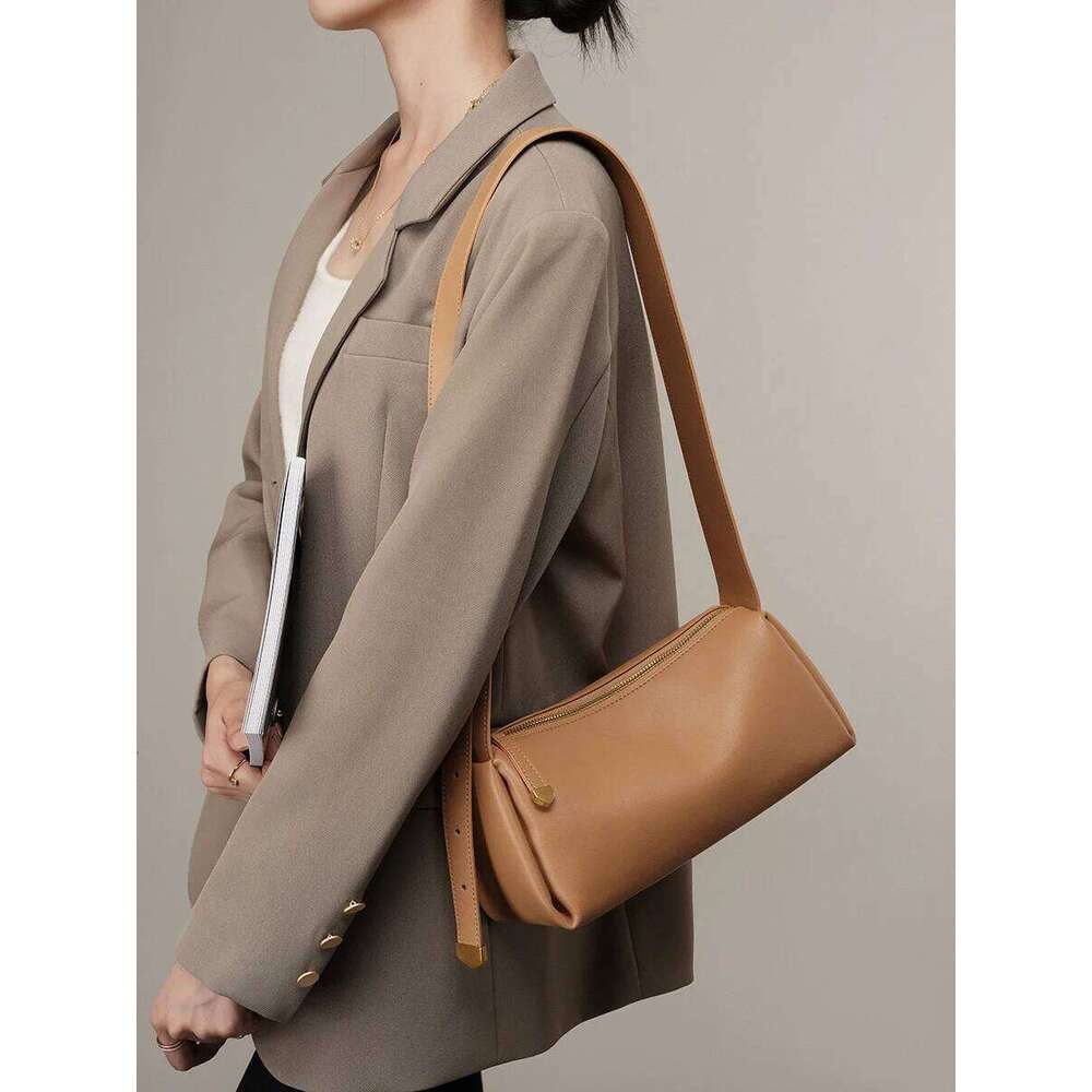 Black Cowhide Women's Pillow 2024 Summer Classic Designer luxury bag Soft Underarm Bag Fashion Lady Commuter Pouch