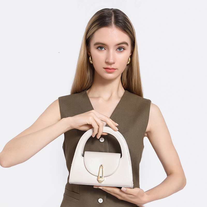designer 2025 Summer New Half-Moon Bag for Women, Solid Color Commuter Vintage Lock Handbag, Trendy and Stylish Casual Crossbody Bag