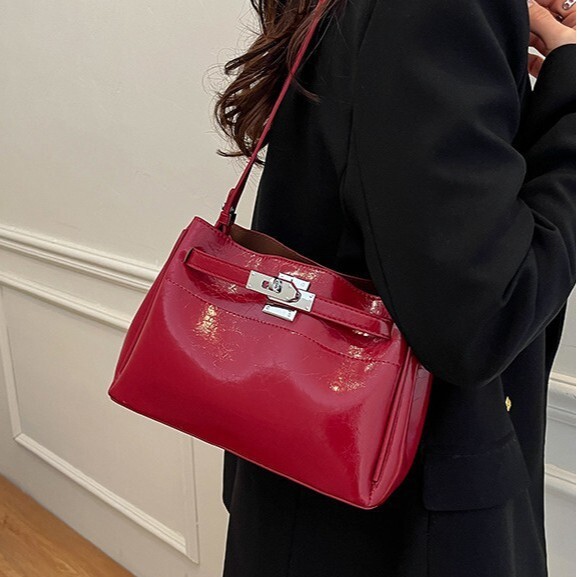 Top quality Brand High Quality New Style 2025 New Fashion Crocodile Pattern Commuter Small Bag Women Bag Single Shoulder Crossbody New Free Delivery D