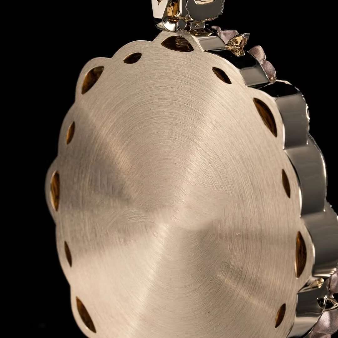 2.5inch Width Iced Out VVS Moissanite Diamond Memory Photo Pendant Match 13MM Cuban Link Chain Necklace