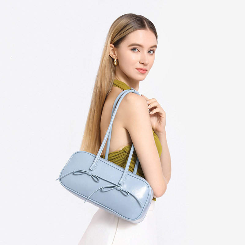 designer Korean Style Trendy Hot-Selling Ballet Style Simple Underarm Bowling Bag for Women Versatile Personality Commuter Fashionable Shoulder Bag