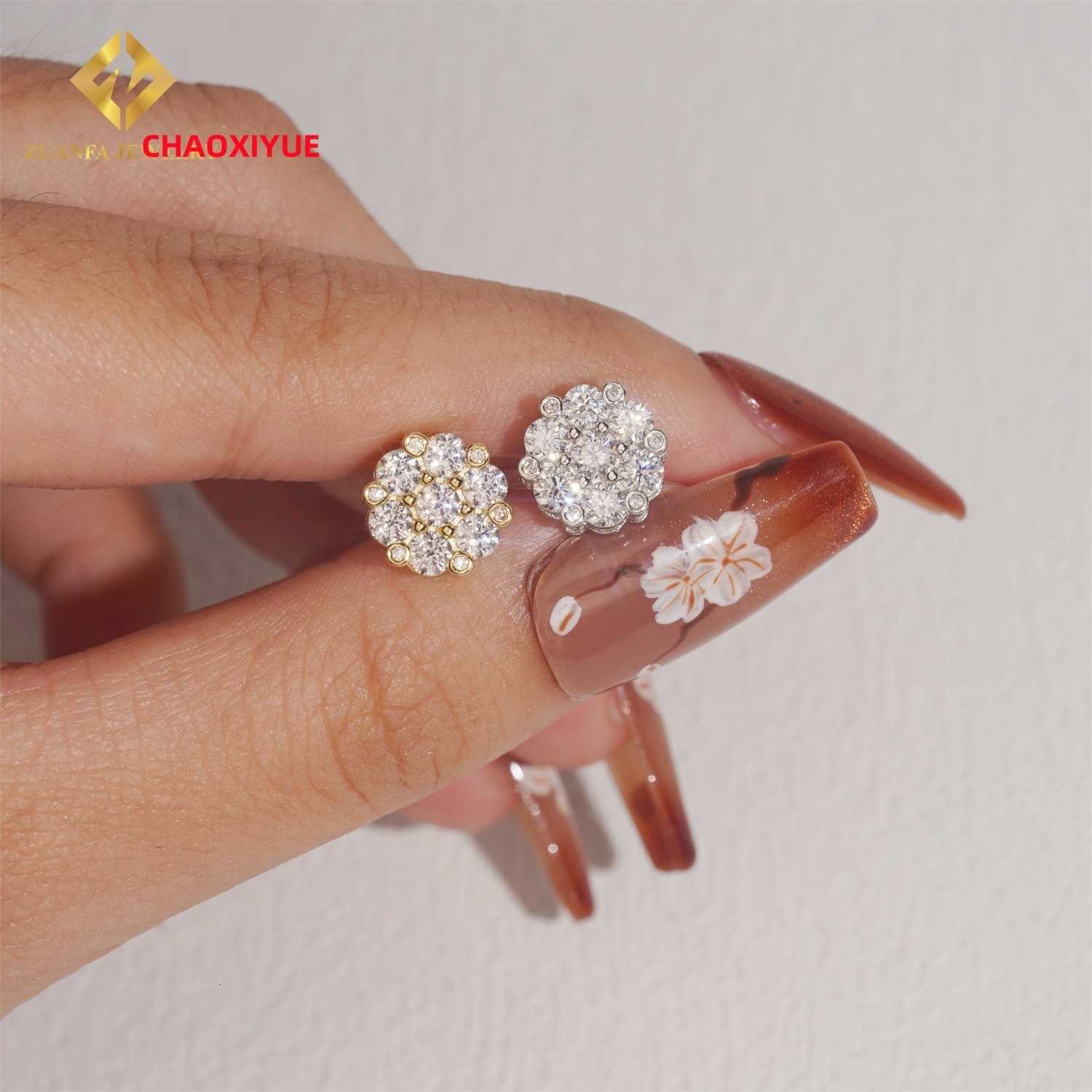 GRA Certificate Round Diamond Hip Hop Jewelry Iced Out Ear Studs 925 Sterling Silver Moissanite Stud Earrings for Women