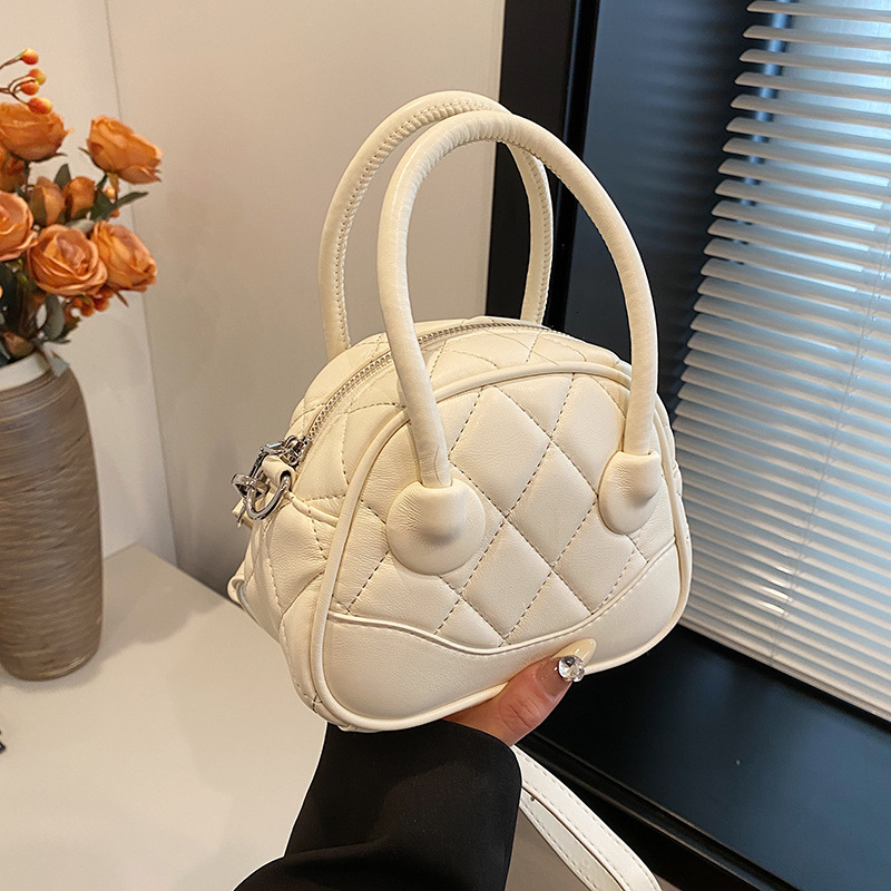 Quilted Shopping Bag Niche Design Handbag Small Bag Designer Women's Crossbody Bag Autumn Free Shipping Winter Trendy Fashion Versatile Casual Ha