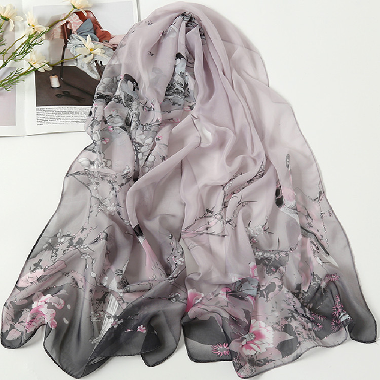 K886 Chiffon scarf shawl, fashionable and versatile sunscreen scarf, elegant four-season decoration, women's beach towel gift scarf
