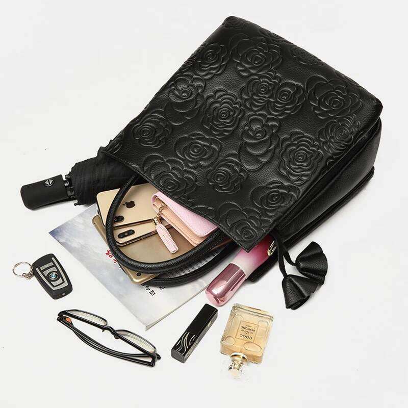 2025 New Genuine Leather Camellia Printed Handbag Fashion Big One-Shoulder Crossbody Women's Bag