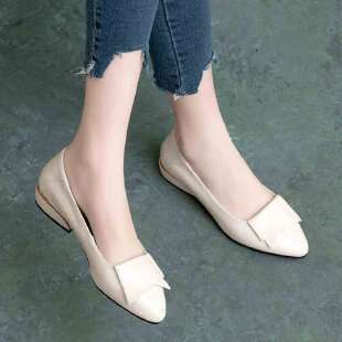 Women's Single 2023 Spring and Autumn New Thick Heel Mom Soft Sole Small Leather Shoes for Women
