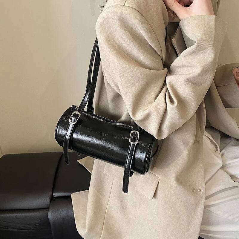 MOODS Cylinder Shaped Dual Straps Underarm Shoulder Bags For Women 2025 Summer New Handbags Casual Street Commute Crossbody Bag