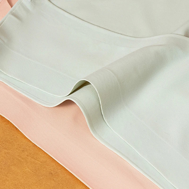 3Pcsset Large Size Sexy Women Panties Ice Silk Seamless M3XL Underwear Solid Color Comfort Soft Briefs Female Lingerie 250526