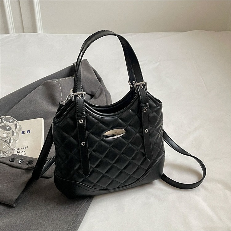 Fashion Free Shipping High-end Versatile Underarm Bag Women's Handbag Shopping Bag 2025 New Designer Quilted Tote Bag Simple Large Capacity Commu