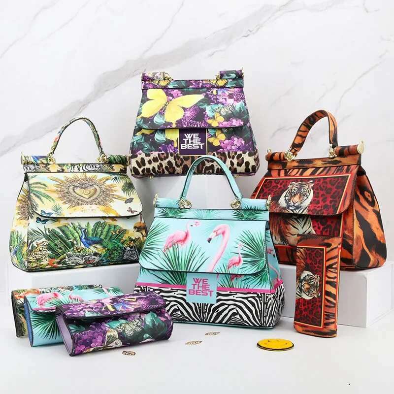 Designer bag 52 Leather Purse Suit Printing Shoulder Totes Ladies Bolsa Classic Crossbody Bags For Women Frame Purses And Handbag
