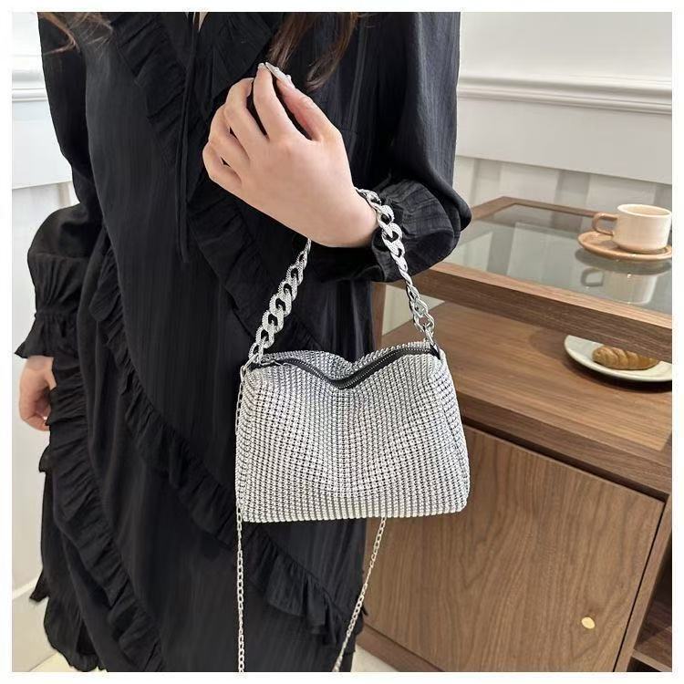 New Style Rhinestone Bag Handbag for Women 2025 High-Quality Texture Crossbody Handbag Evening Bag Chain Shiny Full Diamond Bag New Free Delivery Desi
