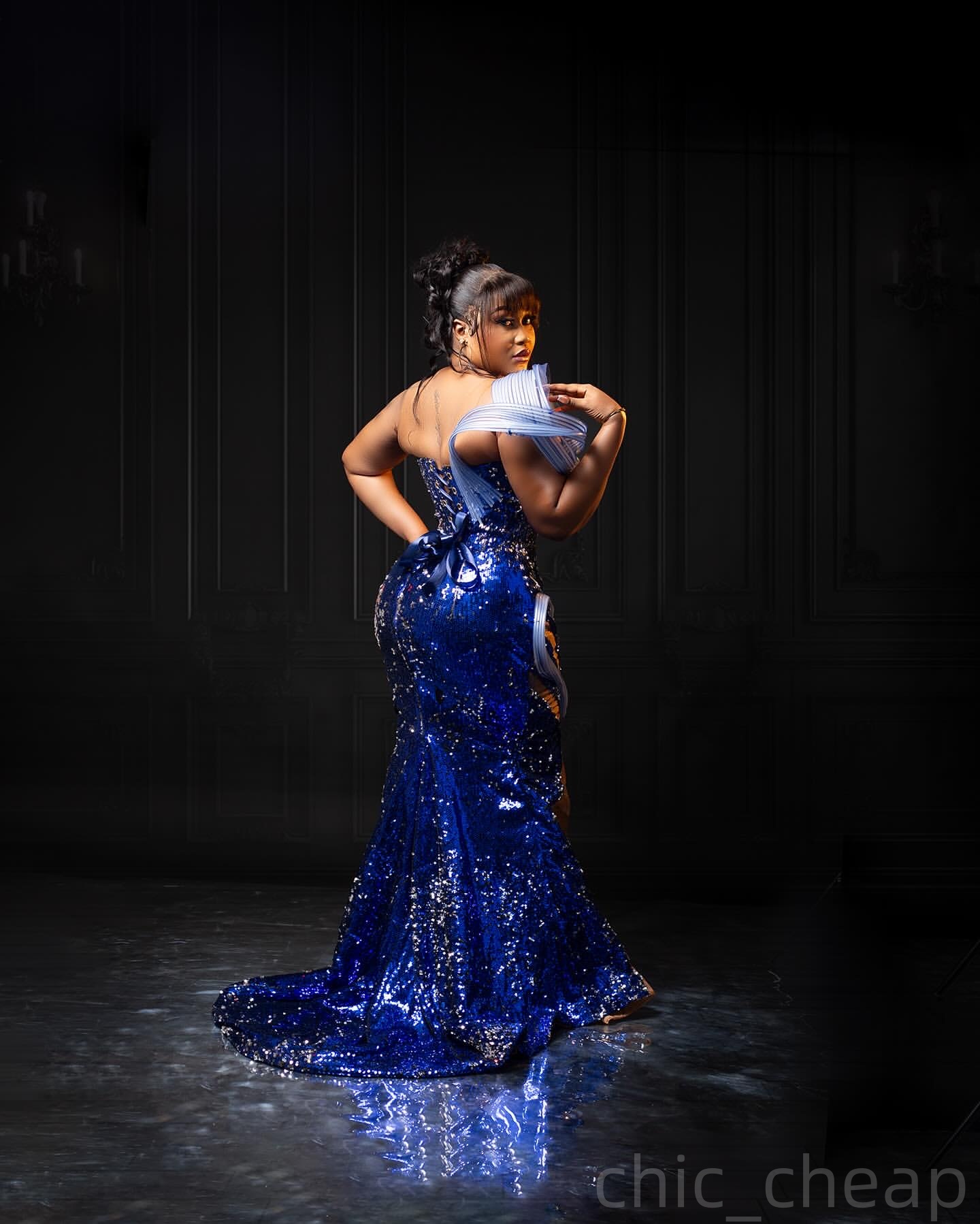 Mermaid Royal Blue Prom Dresses 2025 Sequined Sheer Neck Stylish Evening Formal Party Second Birthday Engagement Gowns Plus Size Dress For Special Occ