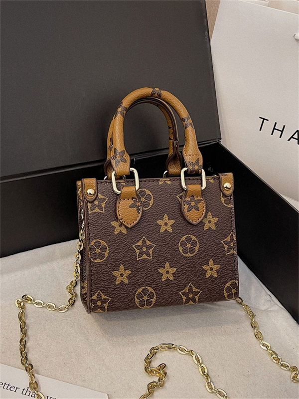 free shipping designer shoulder bags for girls fashionable Versatile bag chain classic flap for woman black white pink blue brown