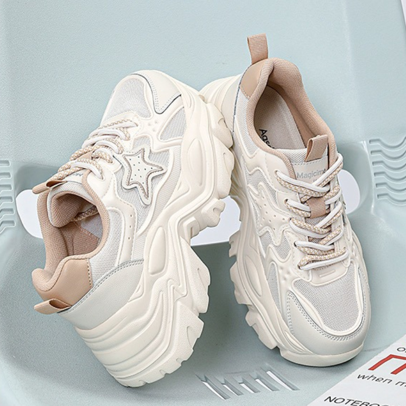 Women Casual Shoes 2025 New Women's Designer Vulcanized Shoes Retro Sports Shoes Fashion Chunky Sneakers Female Black Samurai Dad Shoes Zapatos D