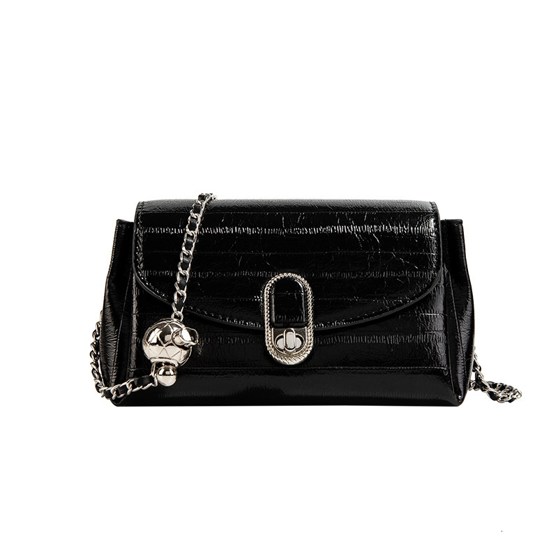 designer New Chinese Style Chain Bag for Women Crossbody 2025 New High-end Black Versatile Commuter Envelope Bag