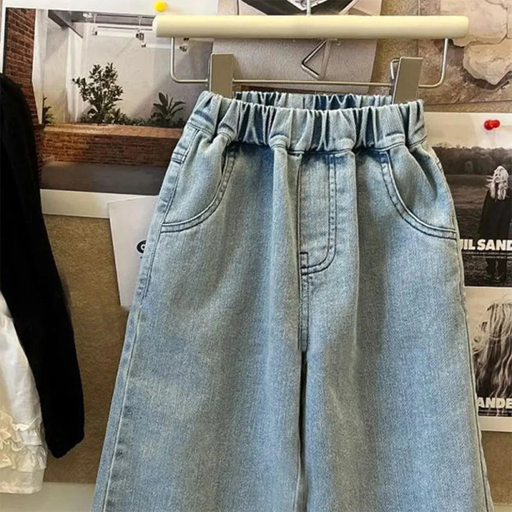 Bear Leader Girls Straight Lace Jeans Summer Childrens Versatile Wide Leg Pants Sweet Casual Pants Fashion Girl Jeans Clothes 250527