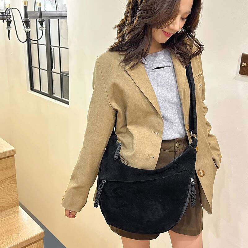 Retro Crossbody Messenger Bags For Women Faux Suede Pure Color Big Capacity Shoulder Hobo Bag 2025 Winter Latest Ladies Handbags