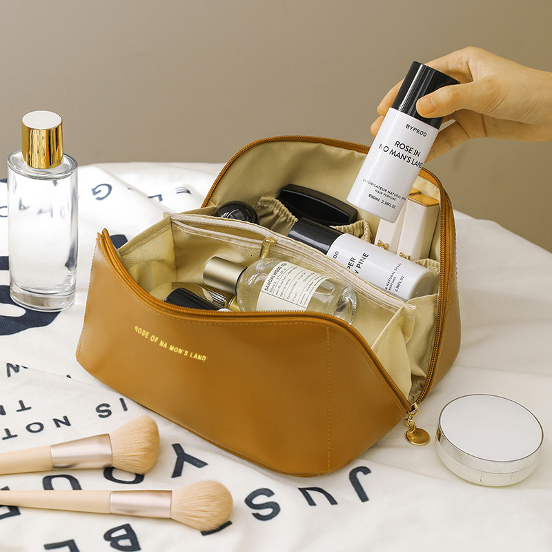 designer New High-Quality Versatile Simple Makeup Bag Large Capacity Portable Casual High-End New Travel Toiletry Bag