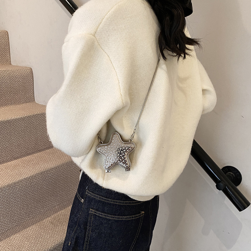 Free shipping designer bag Elegant texture single shoulder crossbody for girls, niche design, personalized trend, 2024 fashion simple chain bag