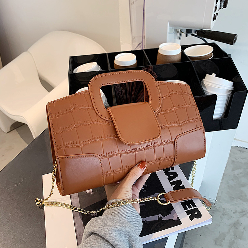 Trendy Chain Small Bag For Women Free Shipping Shopping Bag New Fashion Versatile Crossbody Bag Designer Internet Celebrity Handbag Small Square Bag