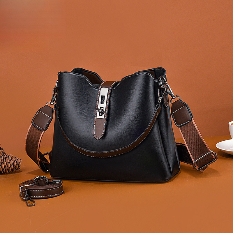 High quality brand new free designer bag high-end soft leather bucket bag 2025 new multi-layer fashionable single shoulder crossbody bag brand new fre