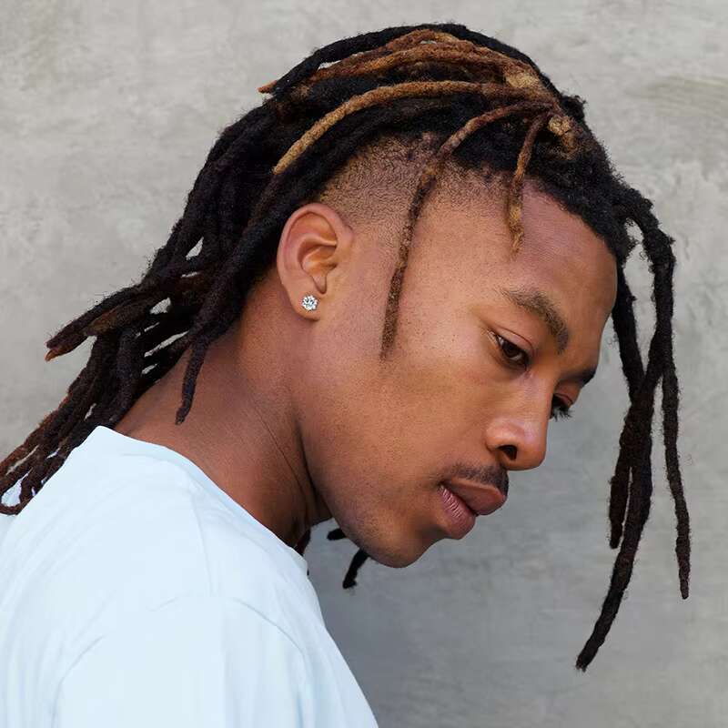 Wholesale High Quality New Fashion Hip Hop 925 Sterling Silver Iced Out Moissanite Stud Earrings