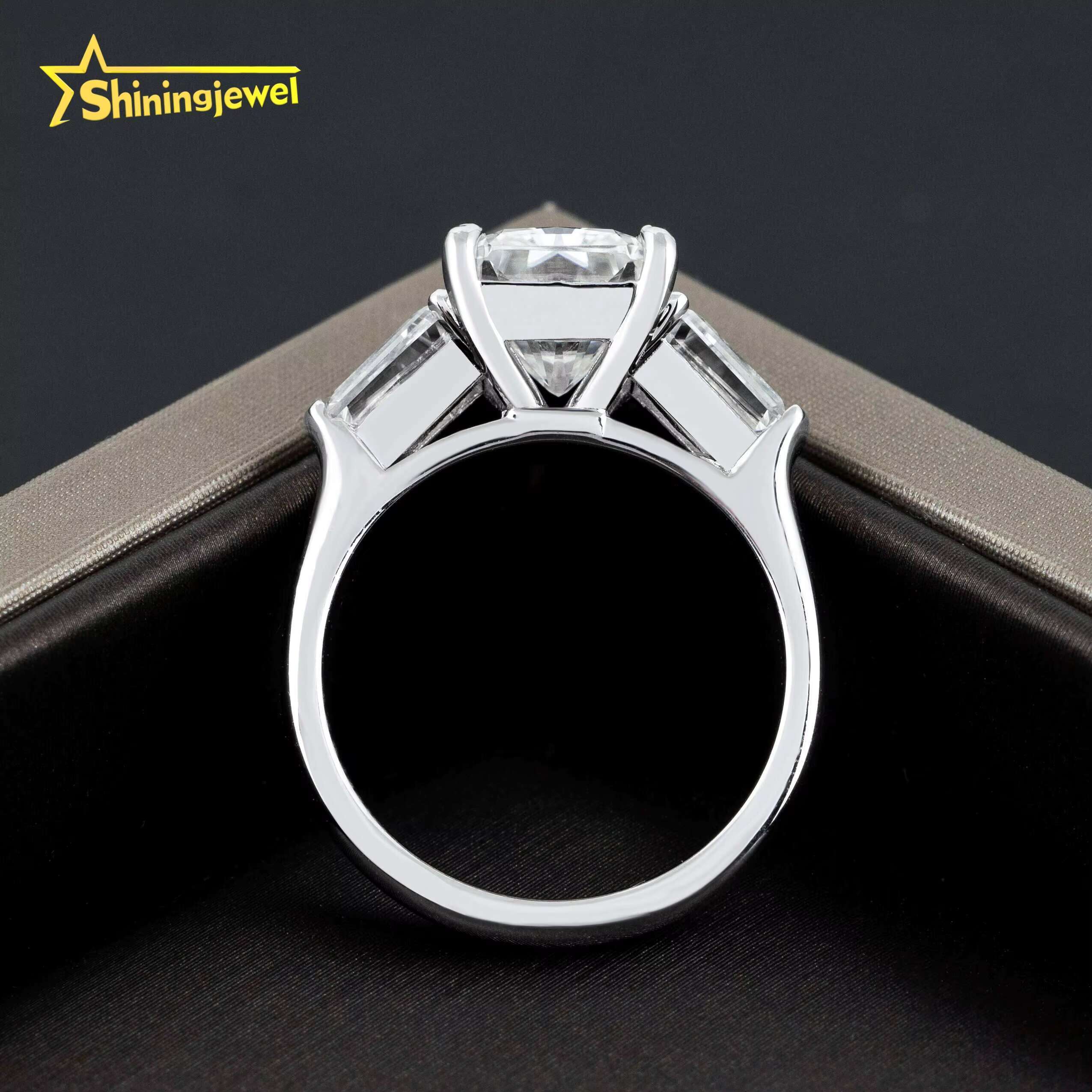 Fine Jewelry New Design 925 Sterling Silver Moissanite Ring Custom Iced Out Women Hip Hop Rings