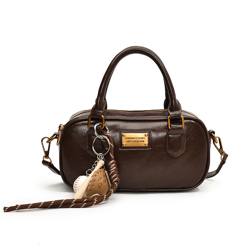 Free Shipping Designer Bag A Niche Bowling Womens Handbag Autumn Winter New Style Simple And Versatile Single Shoulder Crossbody Bag Boston Bag