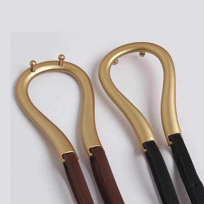 Fashion Woman High Quality Casual Light Horseshoe Buckle Large U-shaped Personality Curve Designer Belt Women LB2237