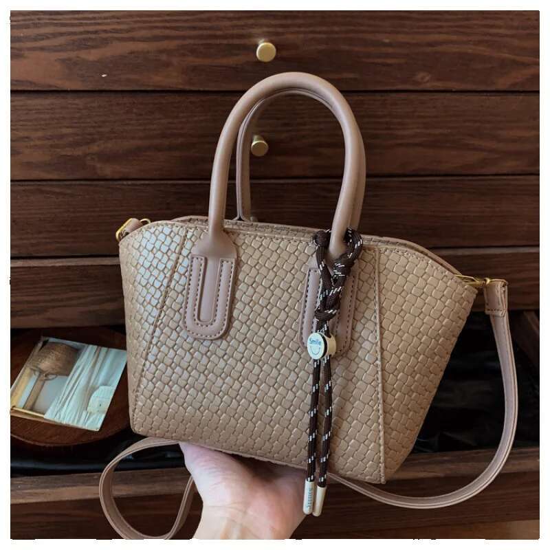 Brand Quality New Style High-Quality Material Super Popular High-End Small Bag for Women 2025 New Fashion Versatile Shoulder Bag New Free Delivery Des