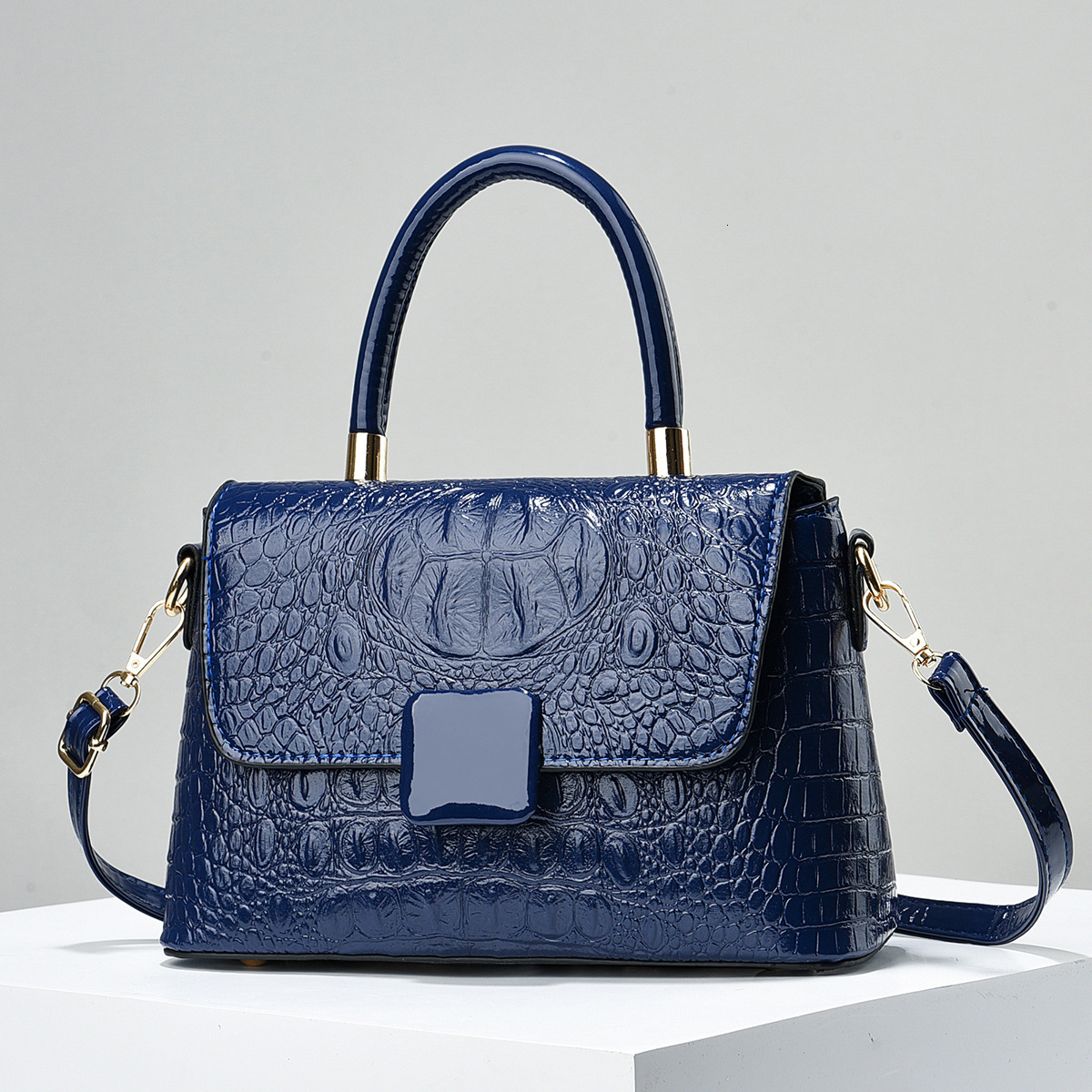 Top brand high-quality new free designer bag high-end 2025 new fashionable and elegant shoulder crossbody bag handbag new free designer bag