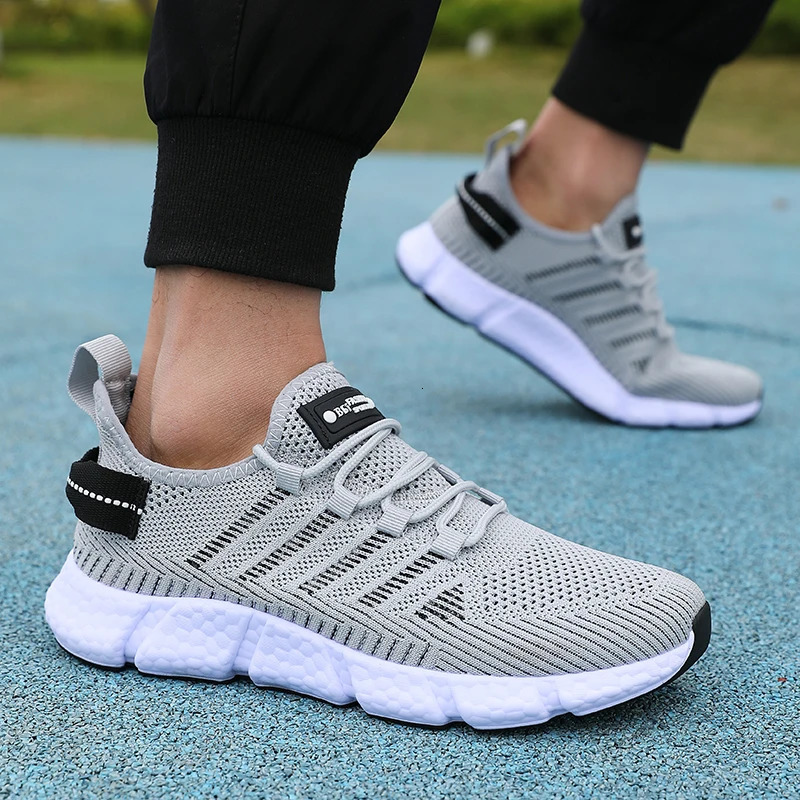 Lightweight Mens Running Shoes Breathable Mesh Knitted Walking Shoes Summer Outdoor Exercise Tenis Masculino Sneakers Men 250530