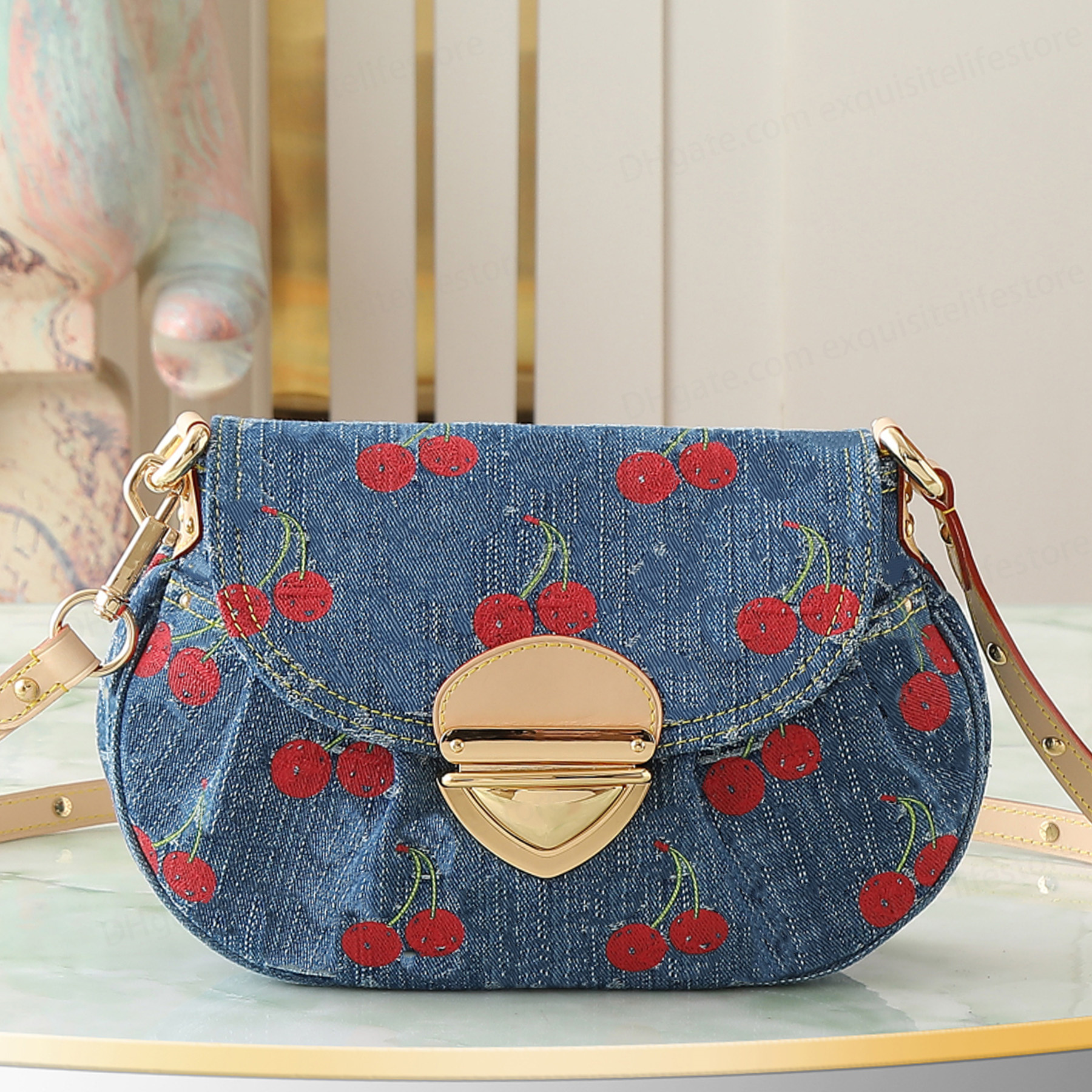 Latest A Pochette Accessoires Shoulder Bag Luxury Designer Cherry Denim Genuine Leather Crossbody Bag Cotton Lining Handbag Zipper Closure Clutch Bag Purse