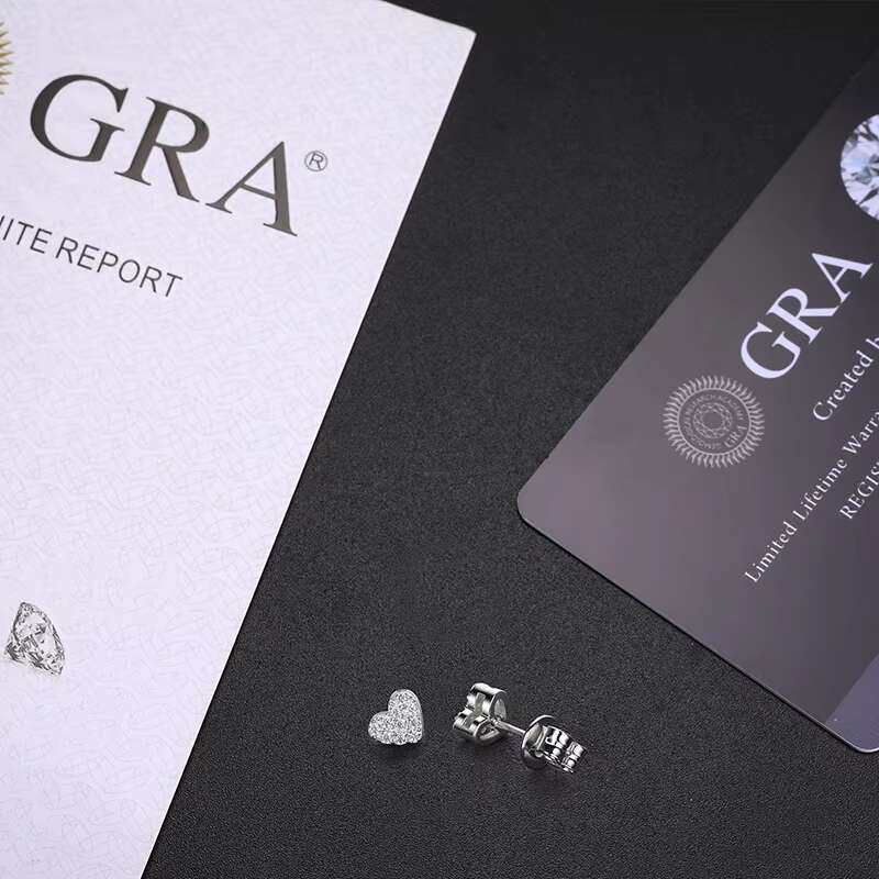 Wholesale Price Hip Hop Jewelry Iced Out Earrings 925 Silver Vvs Moissanite Heart Shape Stud Earrings Man Gift