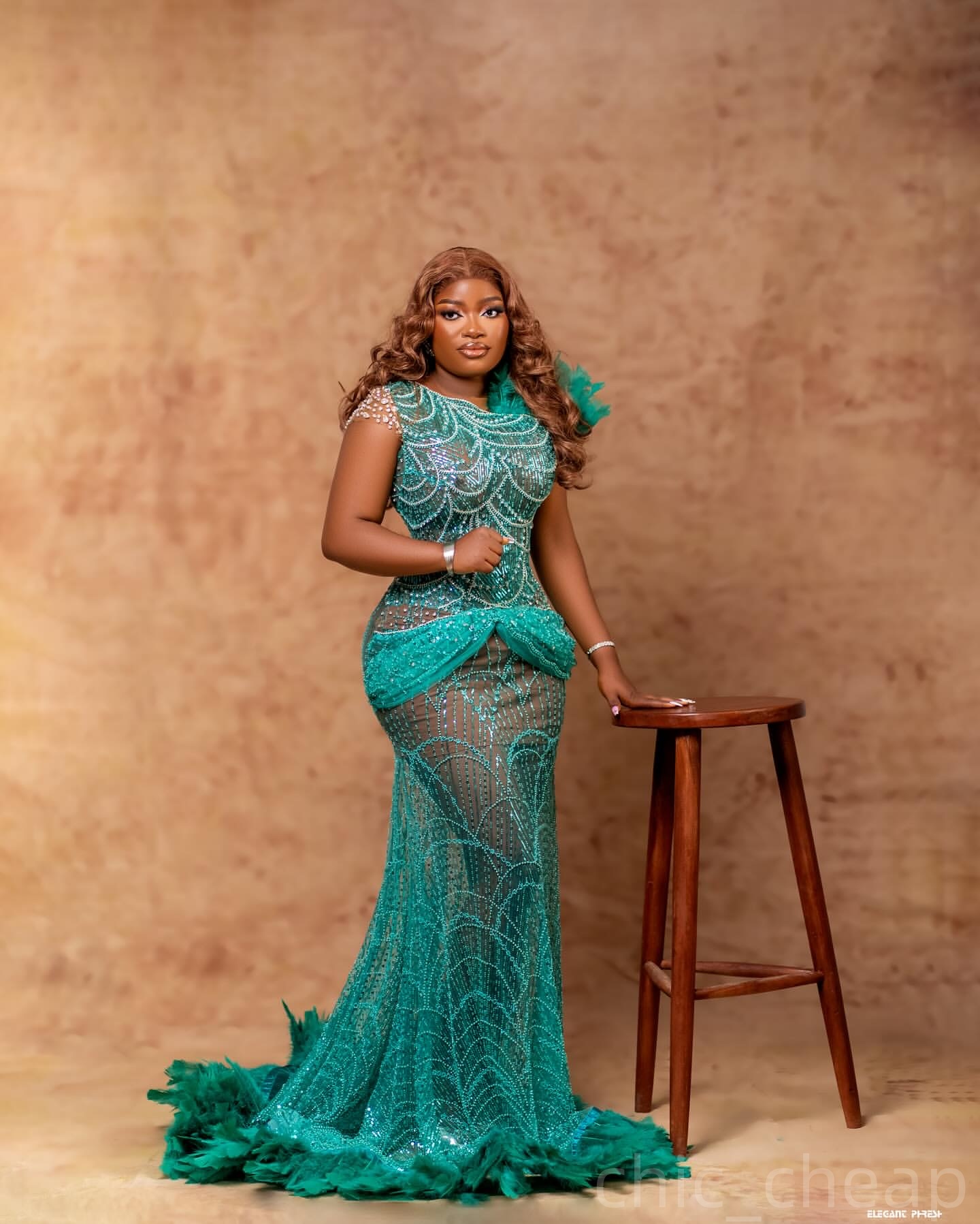 Hunter Green Mermaid Prom Dresses 2025 Feather Crystals Sequined Evening Formal Party Second Birthday Engagement Gowns Plus Size Dress For Special Occ