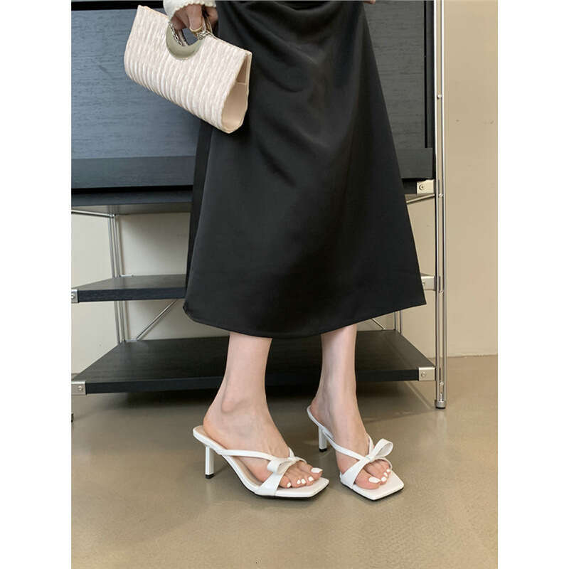 French Style Evening Silver High Heel Sandals 2024 New Stunning Bowknot Stiletto Strap Slippers for Women Summer Outdoor Wear