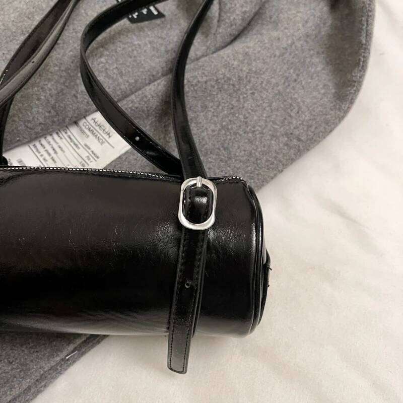 MOODS Cylinder Shaped Dual Straps Underarm Shoulder Bags For Women 2025 Summer New Handbags Casual Street Commute Crossbody Bag