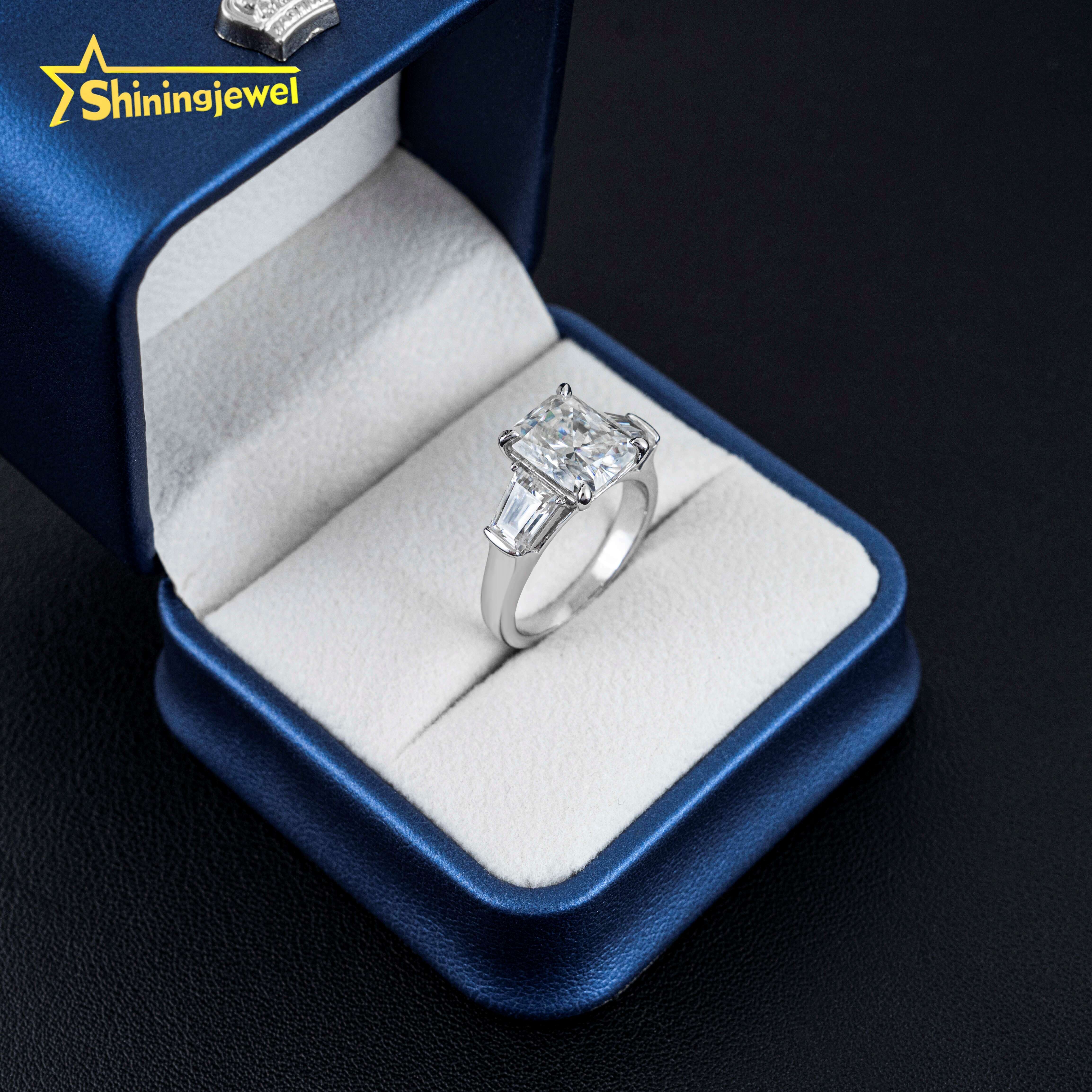 Fine Jewelry New Design 925 Sterling Silver Moissanite Ring Custom Iced Out Women Hip Hop Rings