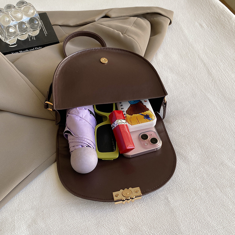 Free Shipping Designer Bag Saddle 2025 Autumn/winter Korean Edition Texture For Trendy Fashion Underarm Single Cross Shoulder Womens Bag