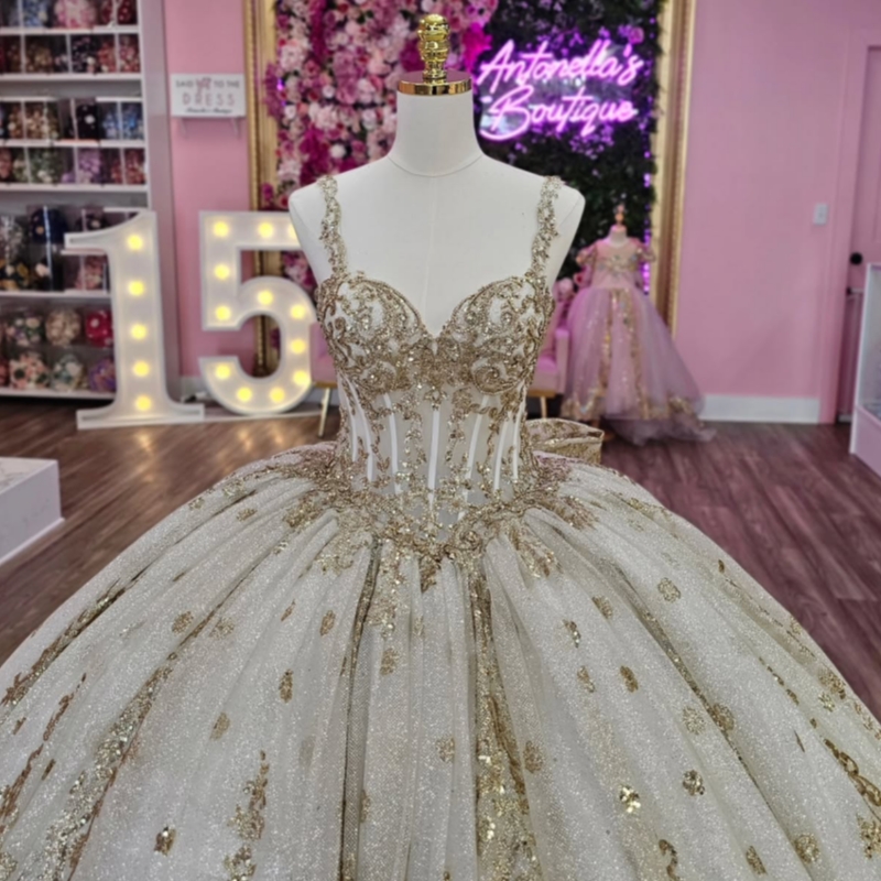 Champagne Quinceanera Dresses Ball Gown Off The Shoulder Applique Lace Beading Bow Tull Party Birthday Sweet 16 Dress Vestidos